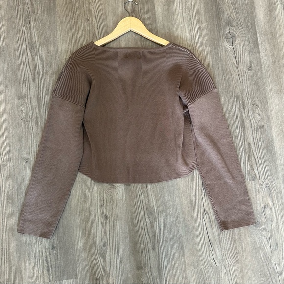SNDYS REVOLVE Brown Ribbed Sweater Size Small - Picture 4 of 6